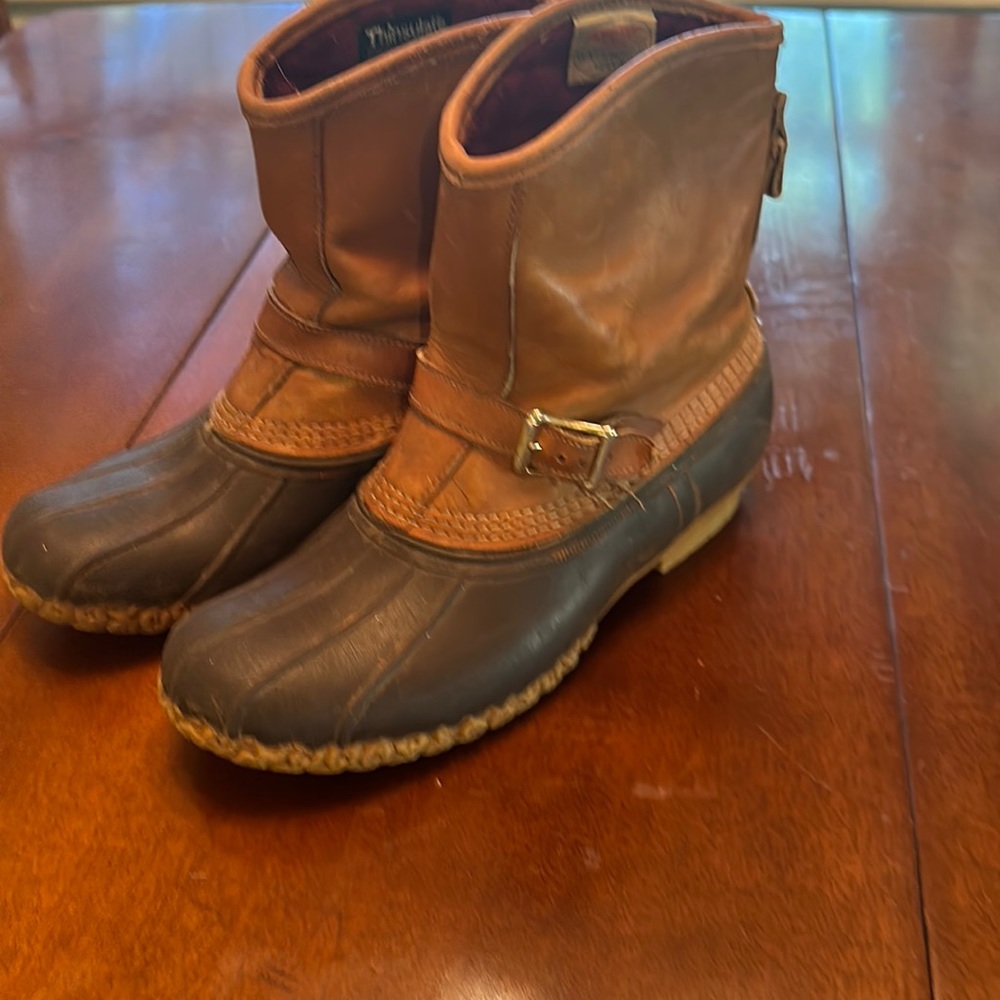 LL Bean Mens 10M Maine Hunting Duck Boots! Very comfortable and warm